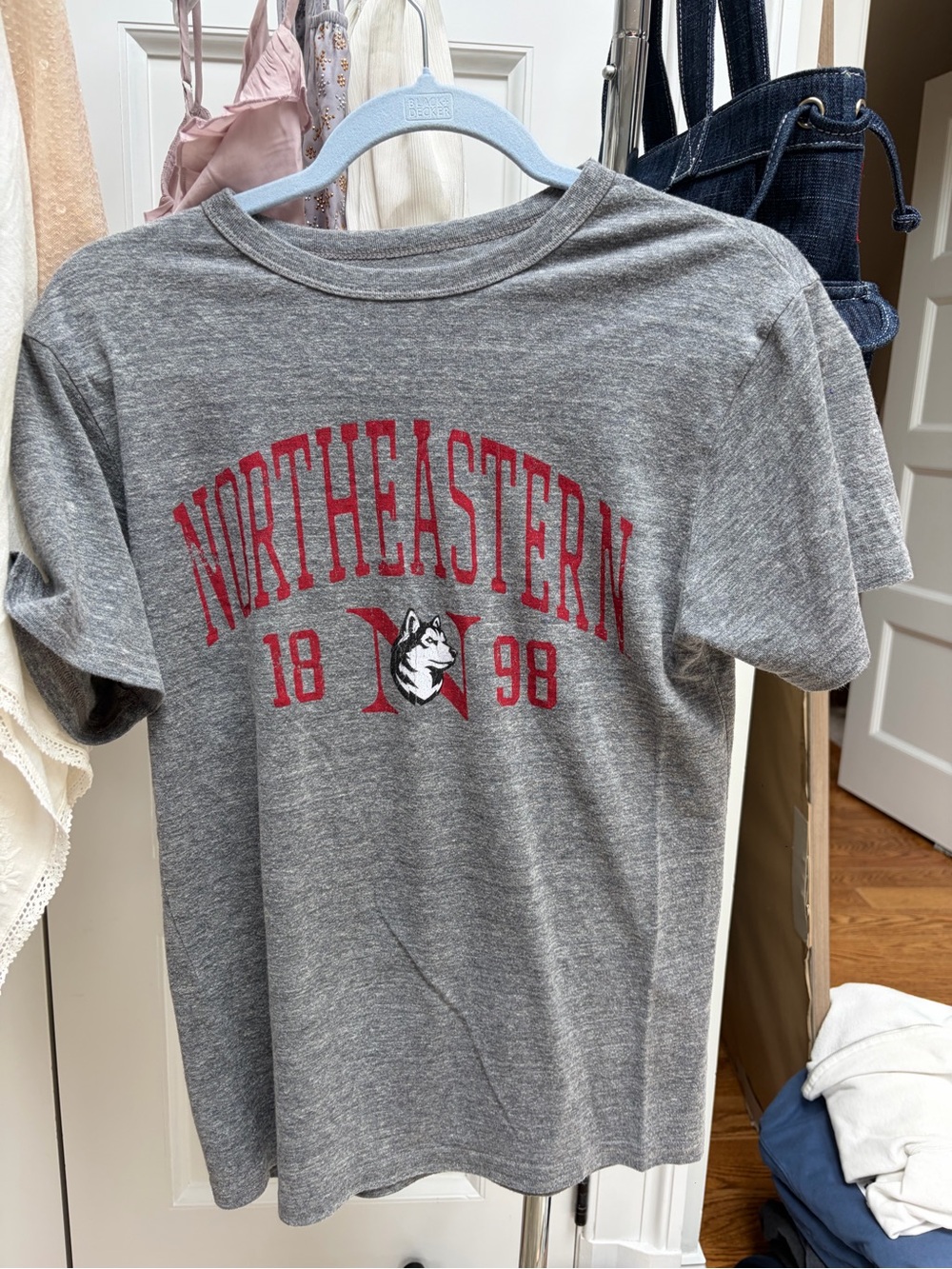 Northeastern Huskies Grey Graphic Tee